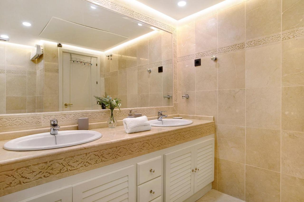 Апартаменты Luxury In Puerto Marina Бенальмадена Экстерьер фото